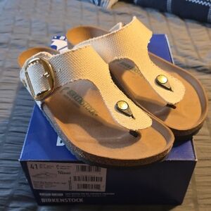 Birkenstock Women Sandals - Cream with Gold Buckle